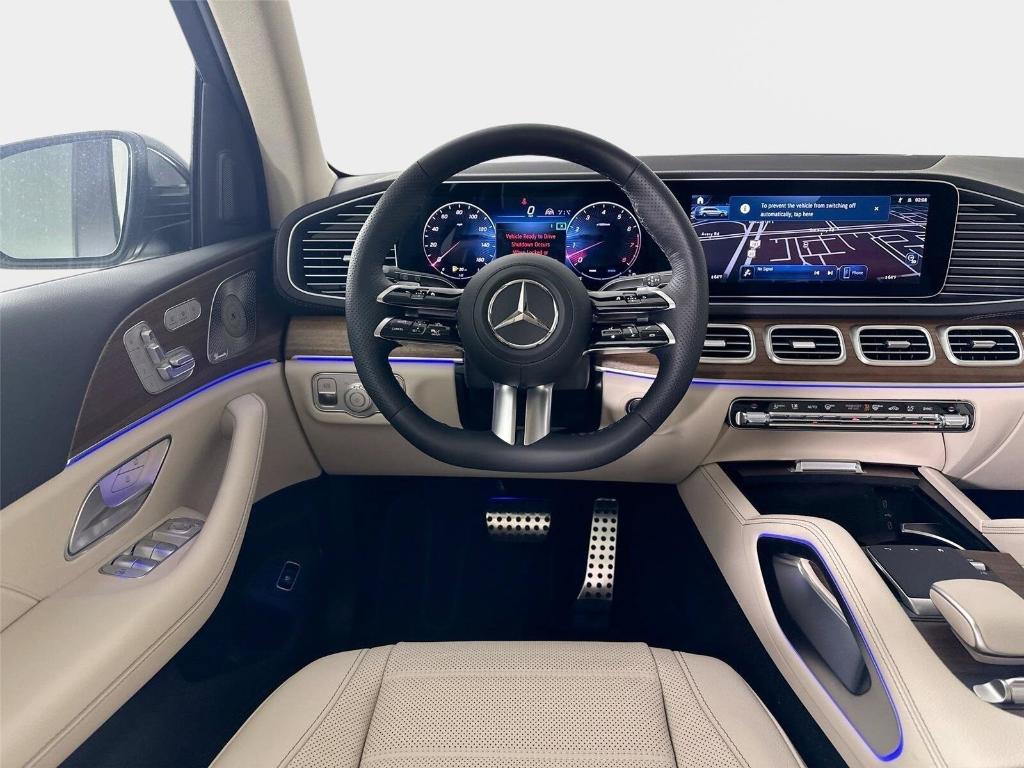2026 Mercedes-BENZ GLS — миниатюра 29