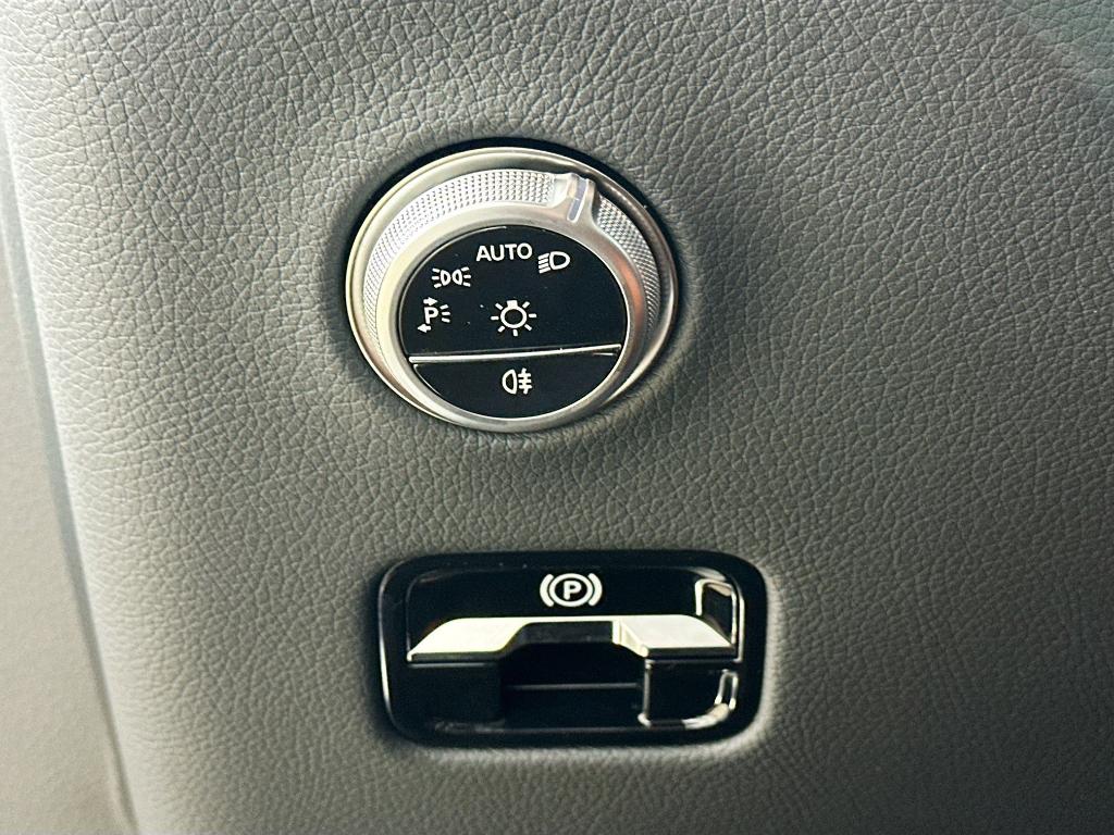 MERCEDES-BENZ GLC-CLASS - 10