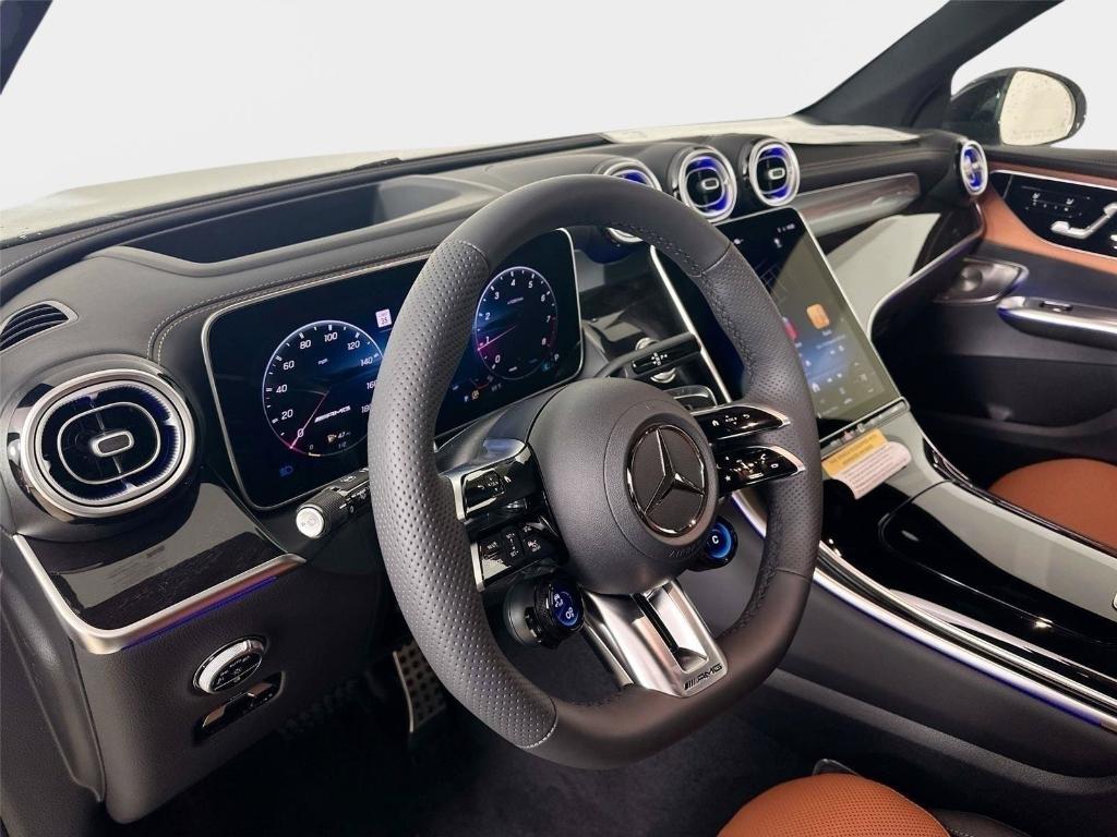 صورة 8 لـ 2026 Mercedes-BENZ AMG GLC 43 BASE