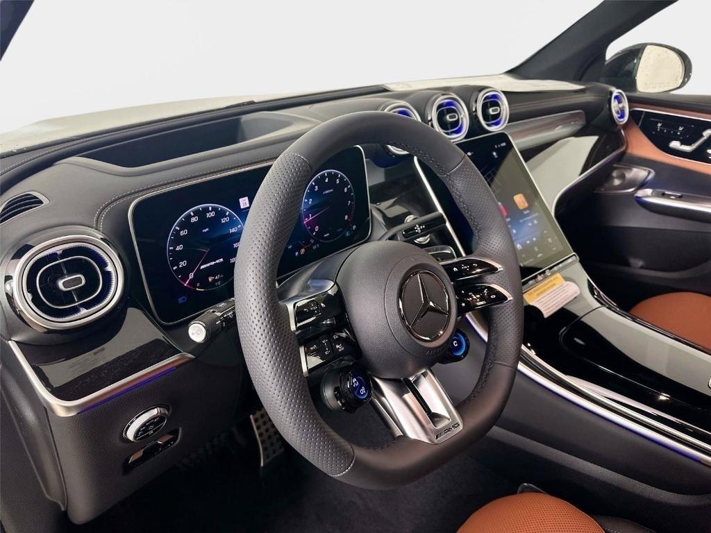 صورة 9 لـ 2026 Mercedes-BENZ AMG GLC 43 BASE