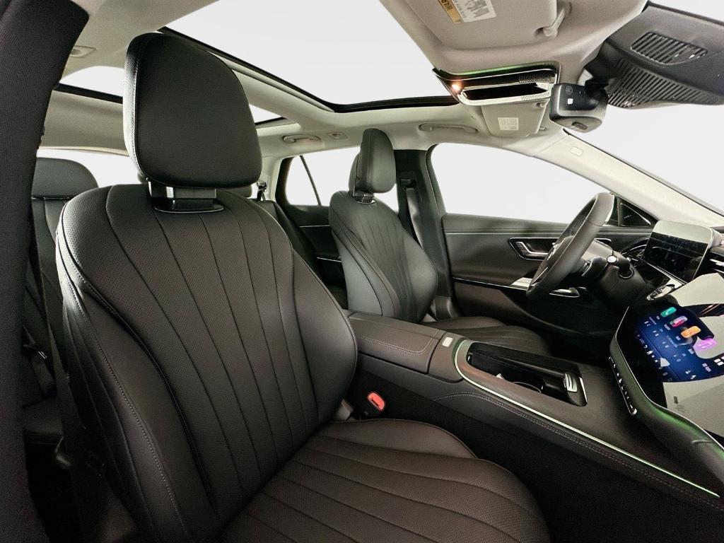 صورة مصغرة 30 لـ 2026 Mercedes-BENZ E-CLASS