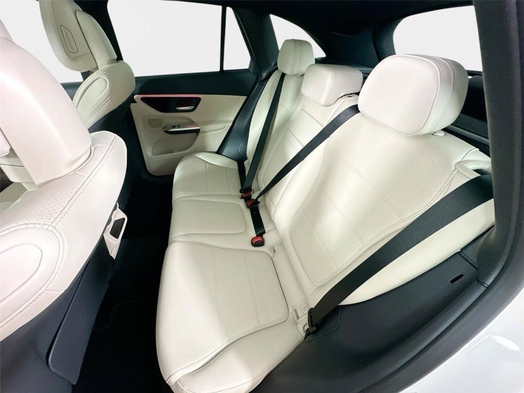 صورة مصغرة 30 لـ 2026 Mercedes-BENZ GLC