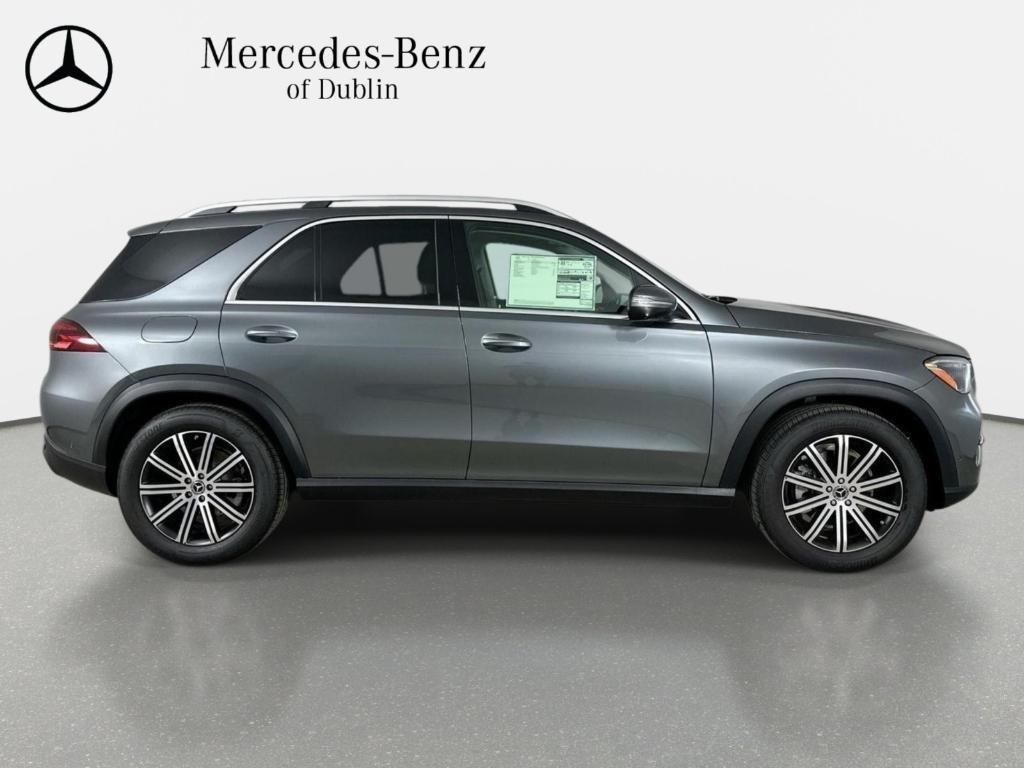2026 Mercedes-BENZ GLE thumbnail 4