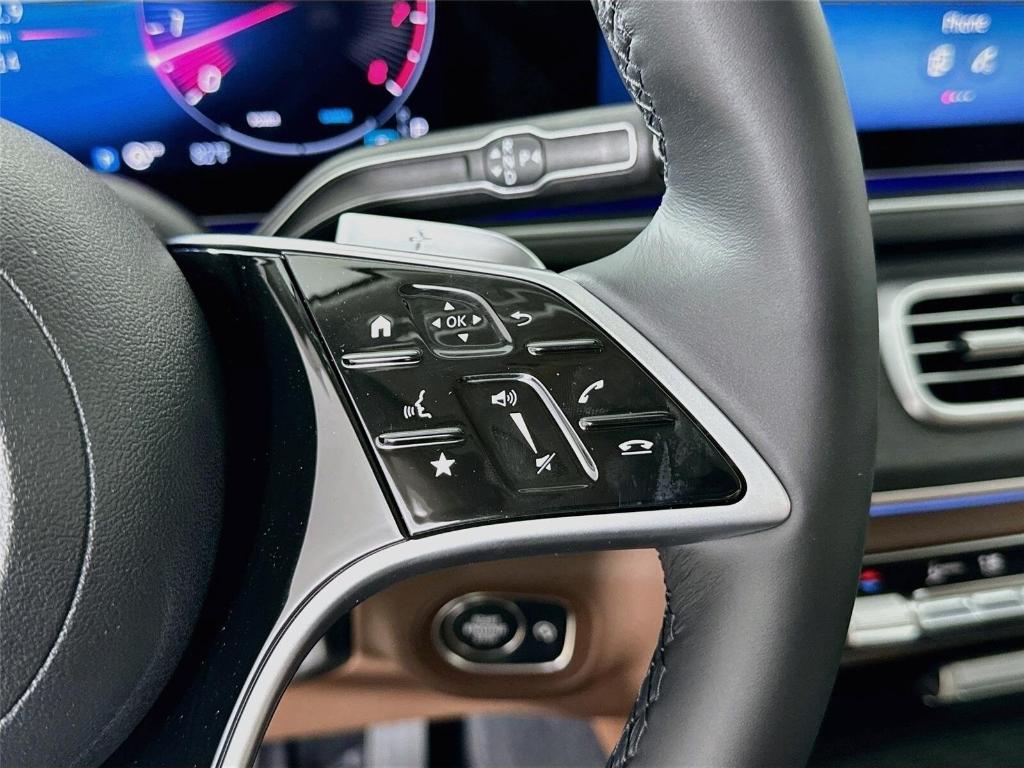 2026 Mercedes-BENZ GLE thumbnail 13
