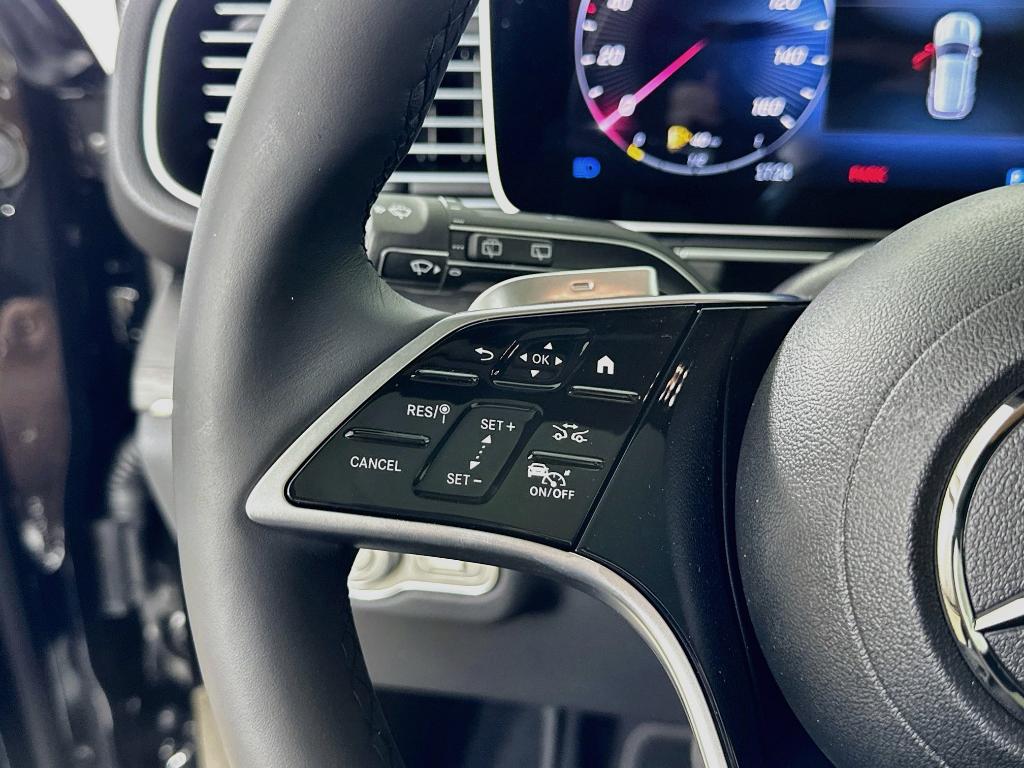 2026 Mercedes-BENZ GLE 缩略图 12