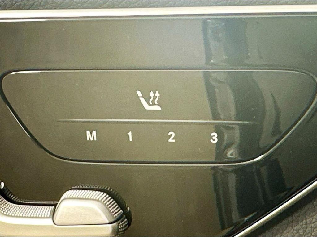 2026 Mercedes-BENZ GLC 缩略图 25