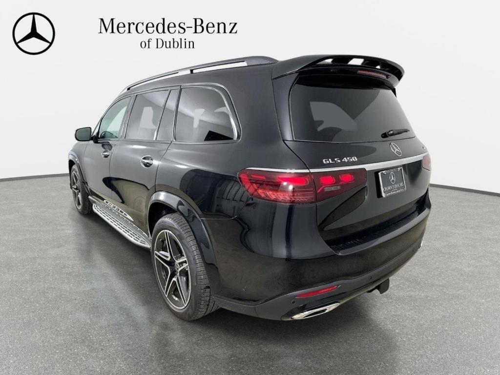 2026 Mercedes-BENZ GLS — миниатюра 7