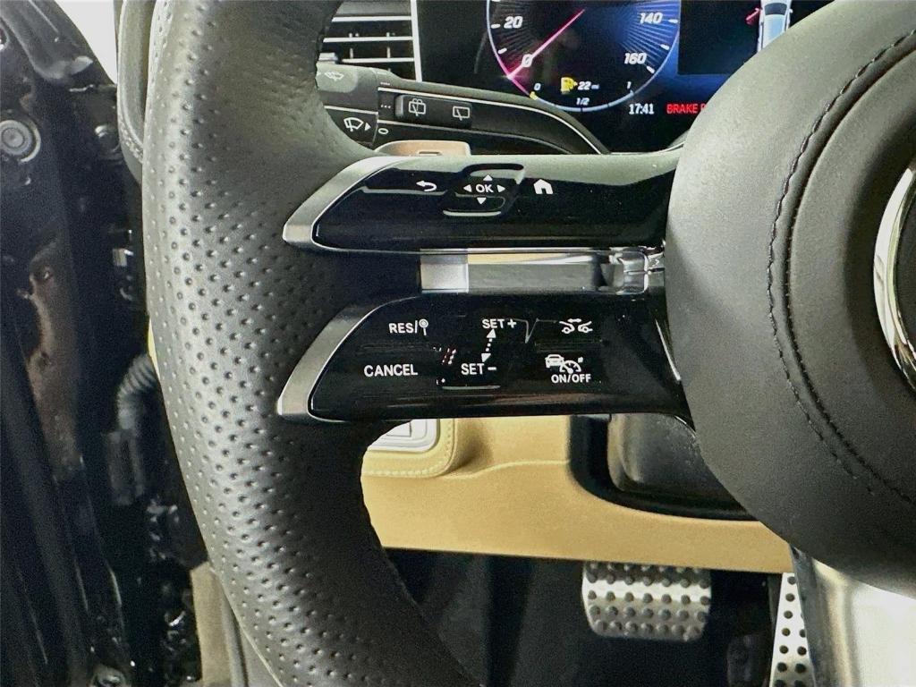 2026 Mercedes-BENZ GLS 缩略图 12