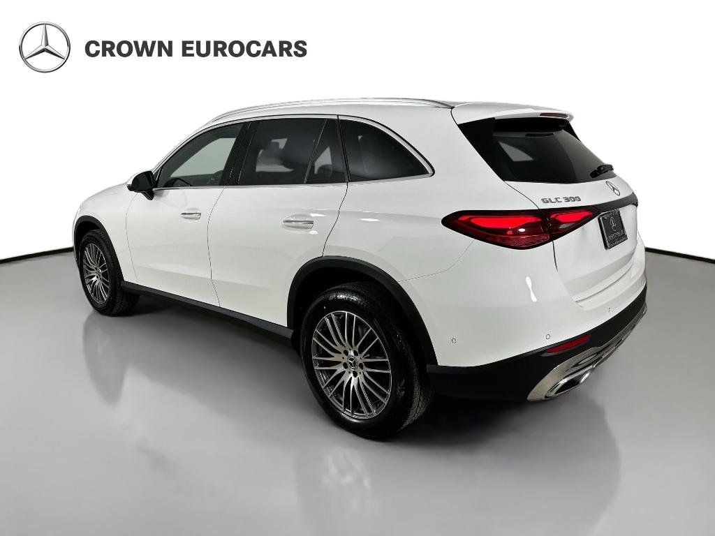 MERCEDES-BENZ GLC - 7