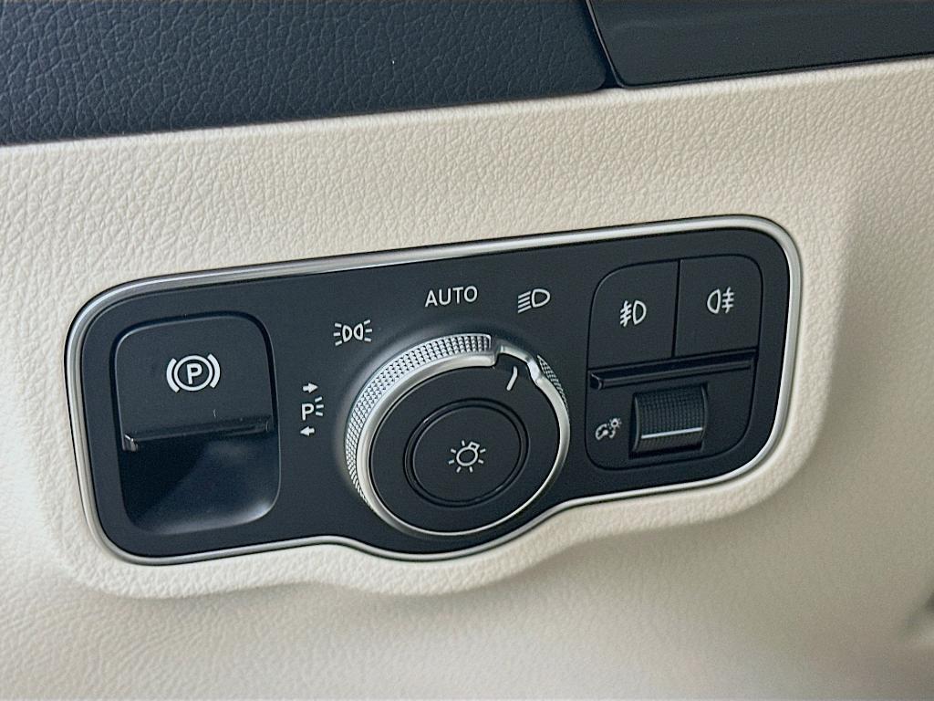 2026 Mercedes-BENZ GLA — фото 10