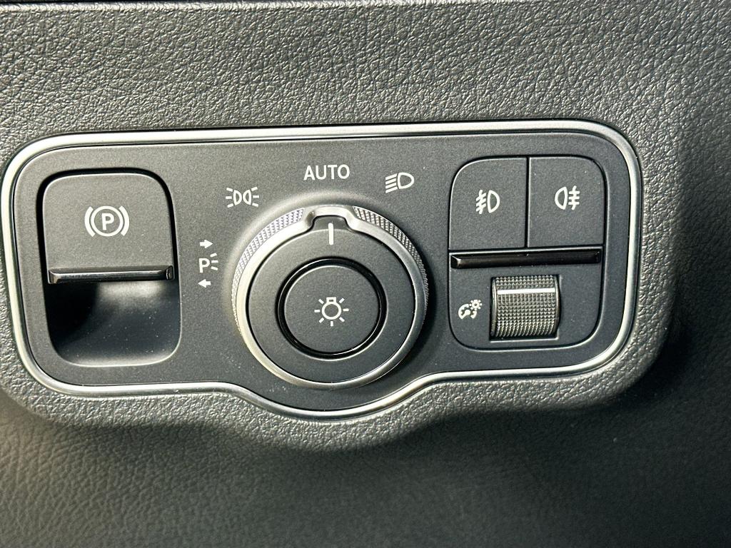 2026 Mercedes-BENZ GLA 照片 10