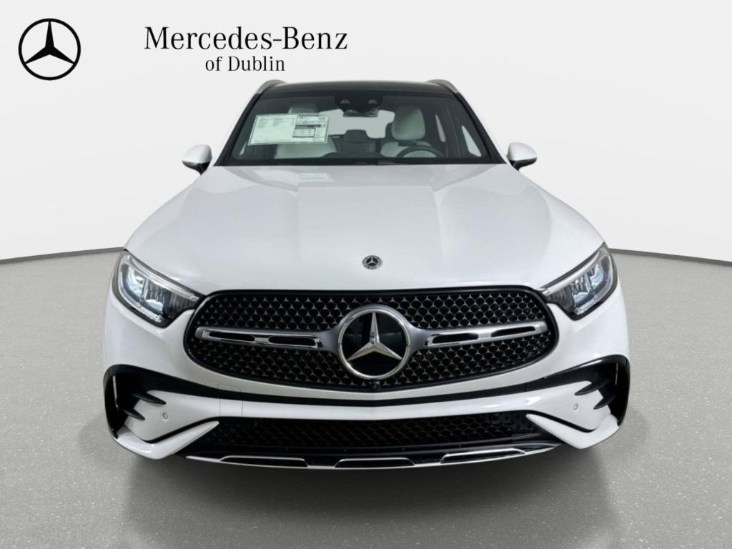 2026 Mercedes-BENZ GLC — фото 2