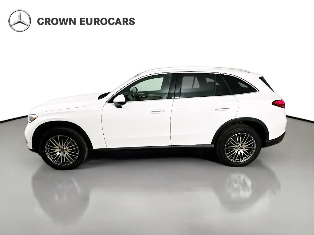 2026 Mercedes-BENZ GLC — фото 8