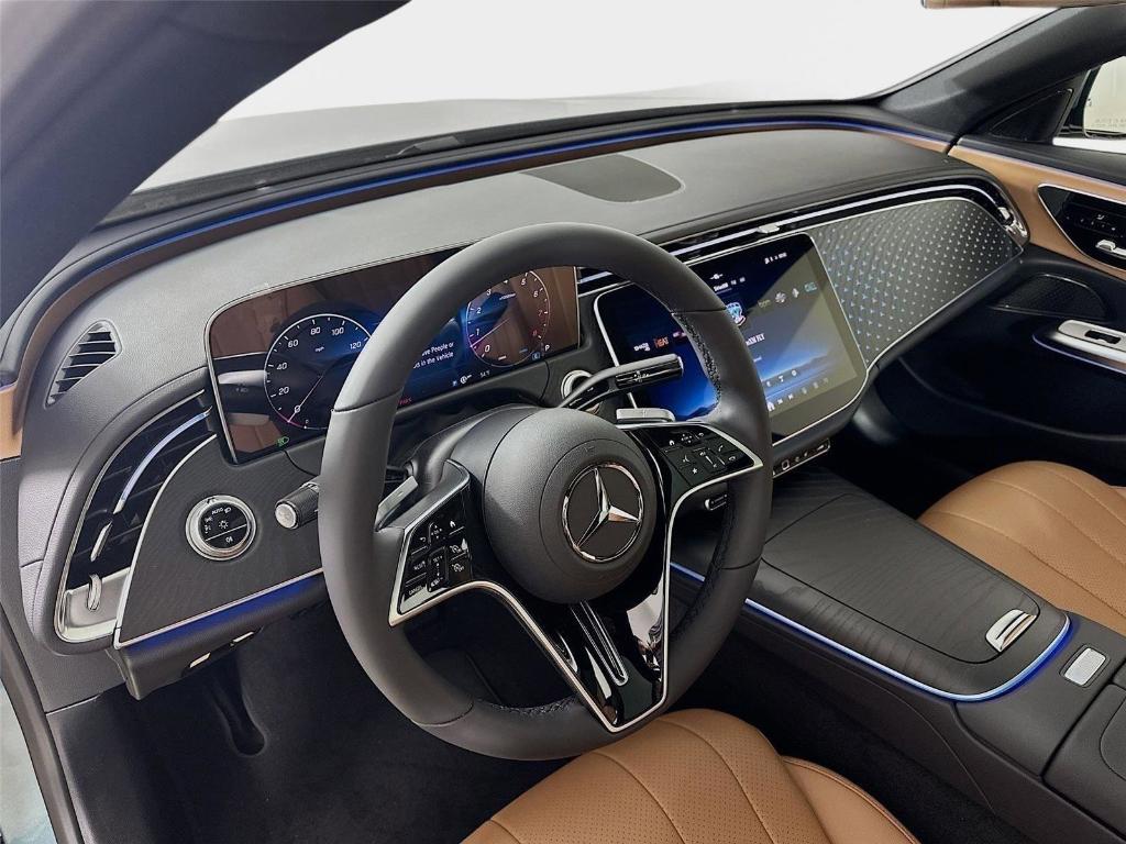 صورة 9 لـ 2026 Mercedes-BENZ E-CLASS
