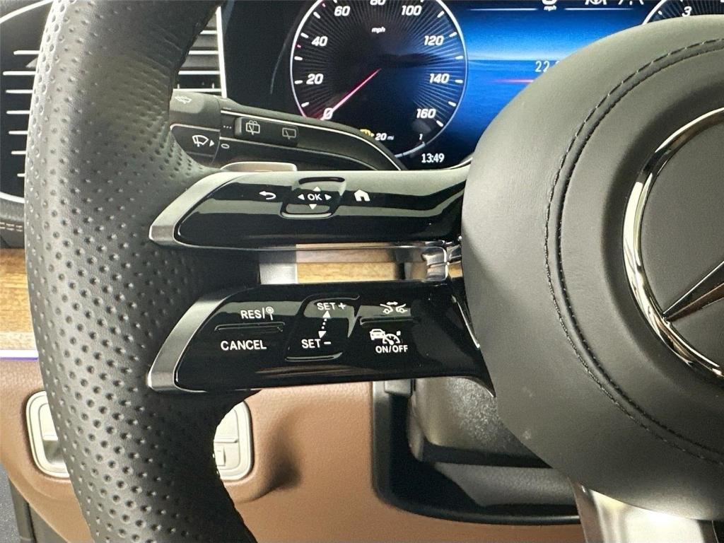 2026 Mercedes-BENZ GLS 缩略图 12