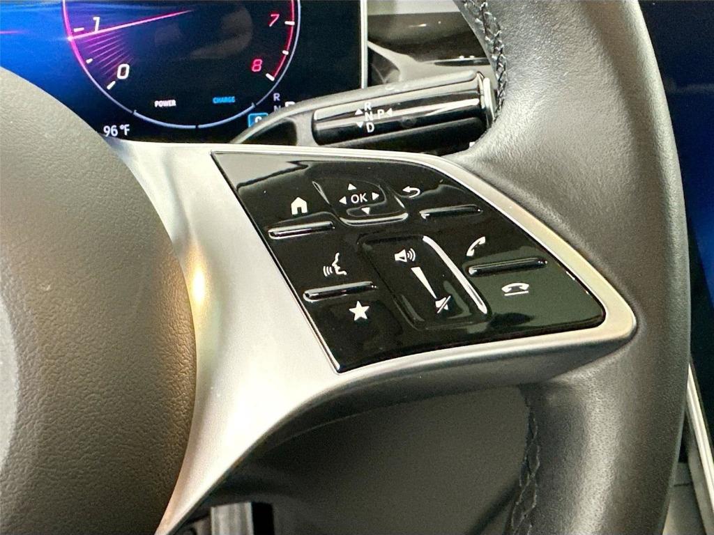 صورة مصغرة 13 لـ 2025 Mercedes-BENZ GLC