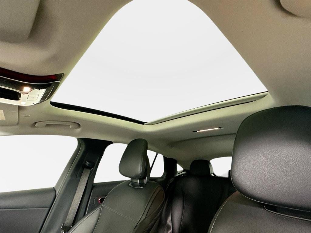 صورة مصغرة 26 لـ 2025 Mercedes-BENZ GLC