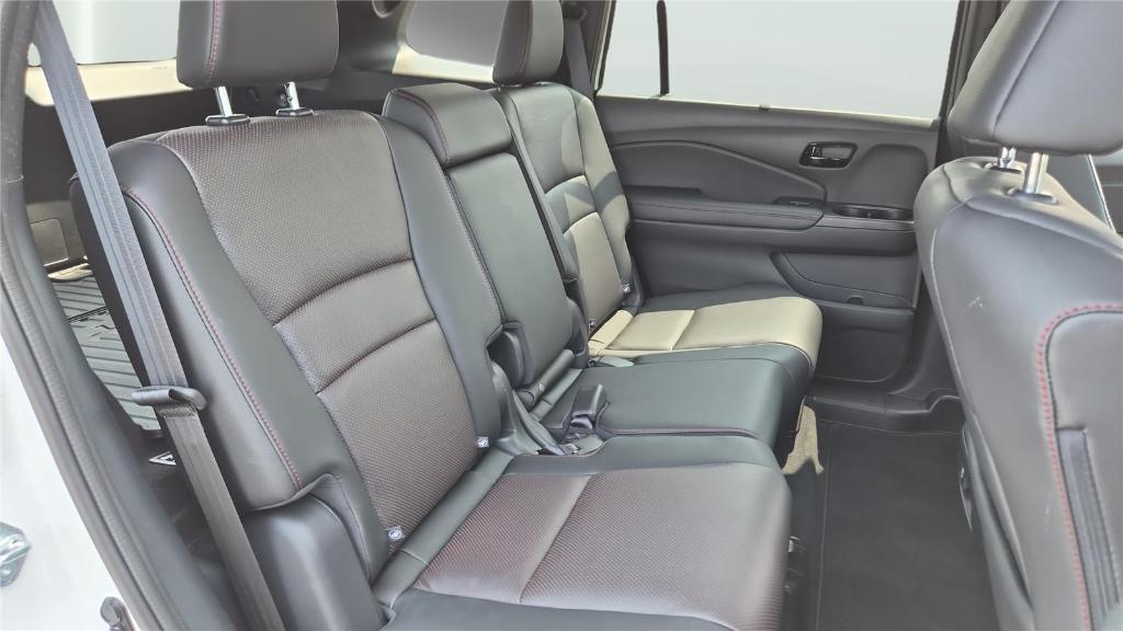2024 Honda PASSPORT BLACK EDITION — миниатюра 15