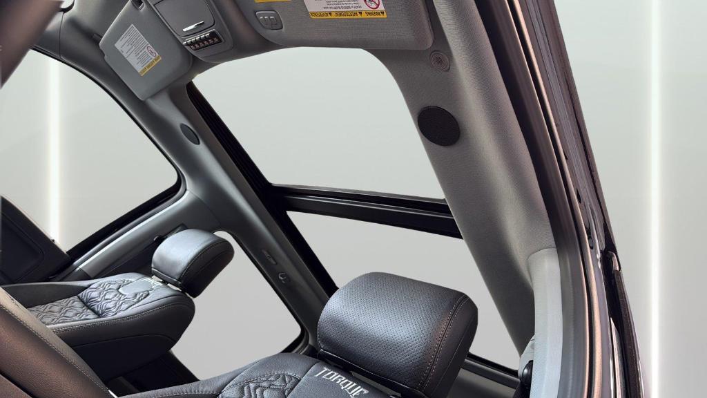 2026 FORD F-250 LARIAT — миниатюра 18
