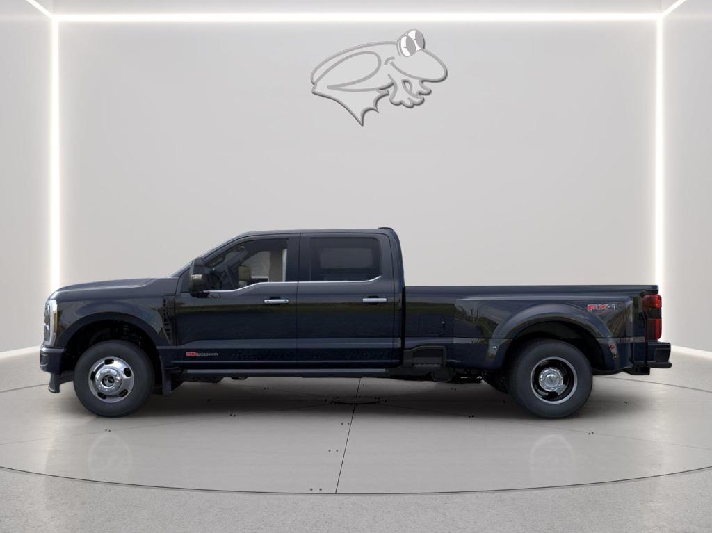صورة 3 لـ 2026 FORD F-350 PLATINUM