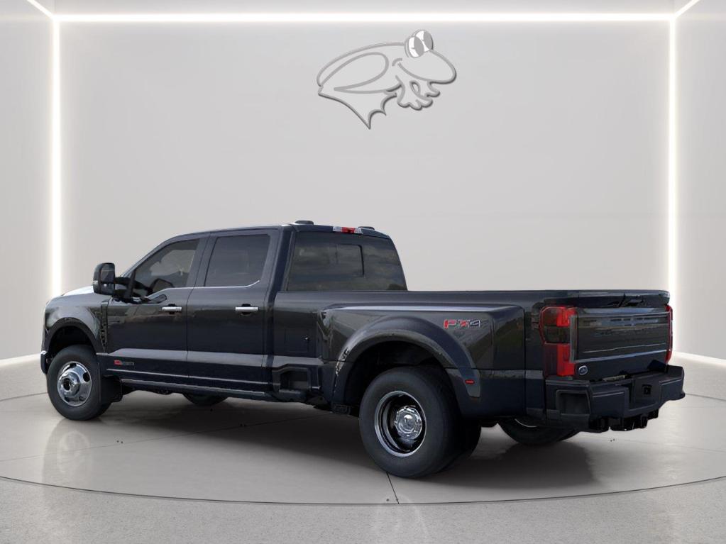 صورة 4 لـ 2026 FORD F-350 PLATINUM