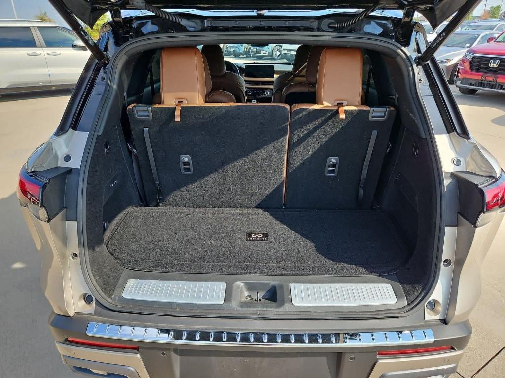 صورة مصغرة 33 لـ 2023 Infiniti QX60 AUTOGRAPH