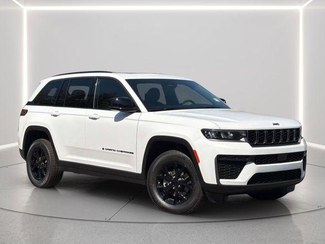 New 2026 Jeep Grand Cherokee Altitude