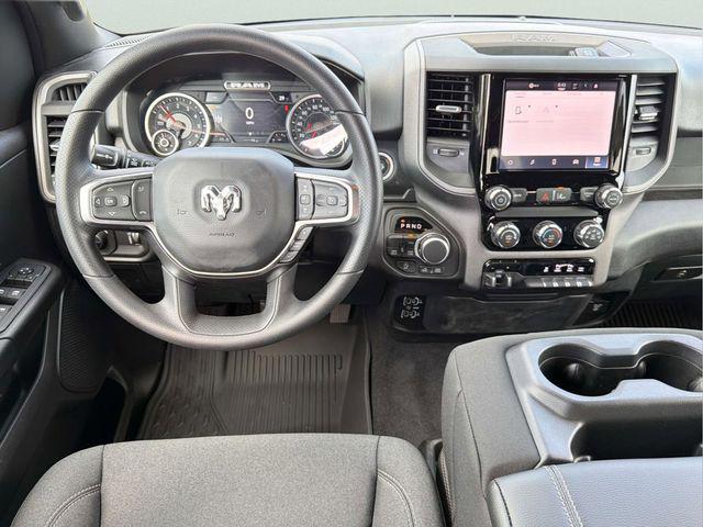 صورة مصغرة 16 لـ 2026 RAM 1500 WARLOCK CREW CAB 4X4 5'7' BOX
