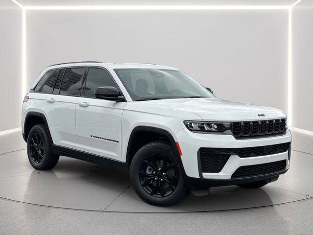 New 2026 Jeep Grand Cherokee Altitude