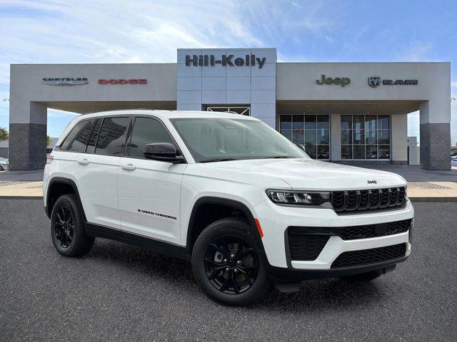 New 2026 Jeep Grand Cherokee Altitude