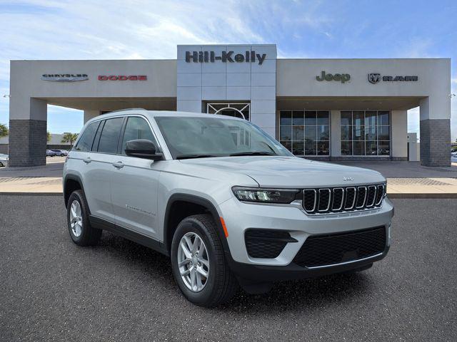 New 2026 Jeep Grand Cherokee Laredo