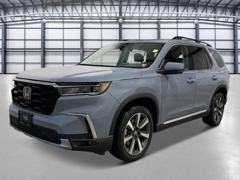 New 2025 Honda Pilot Touring 8-Passenger
