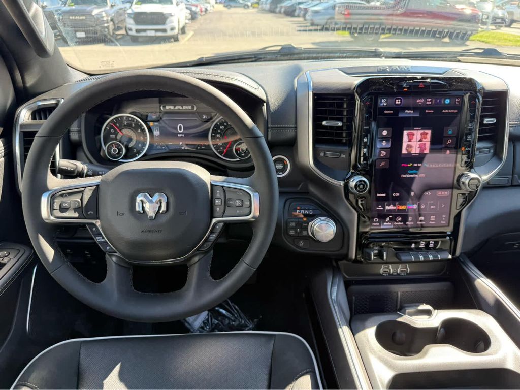 2026 RAM 1500 LARAMIE 缩略图 13