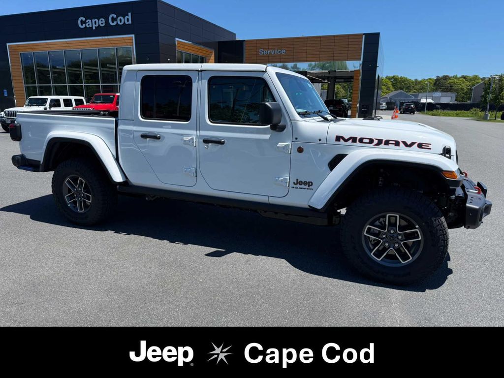 New 2026 Jeep Gladiator Mojave X 4x4
