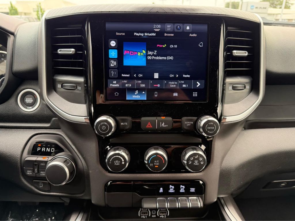 2026 RAM 1500 EXPRESS — миниатюра 16