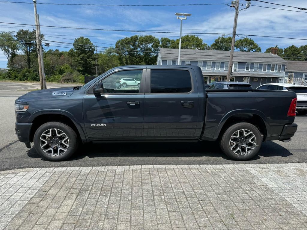 صورة 4 لـ 2026 RAM 1500 LARAMIE