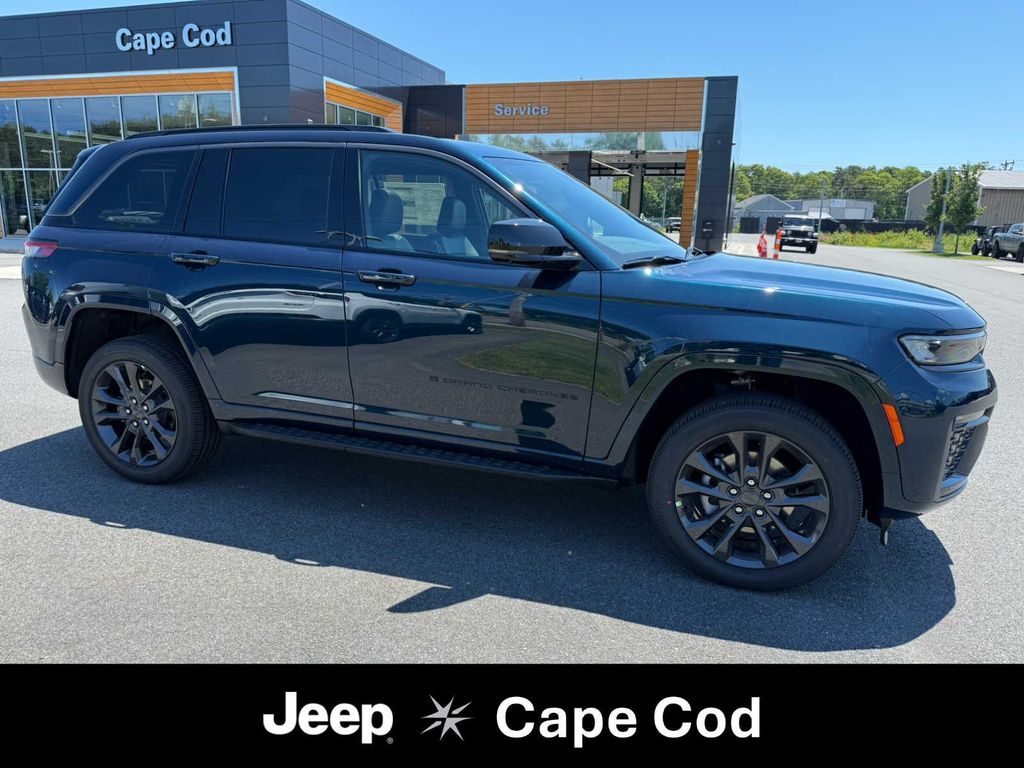 New 2026 Jeep Grand Cherokee Limited