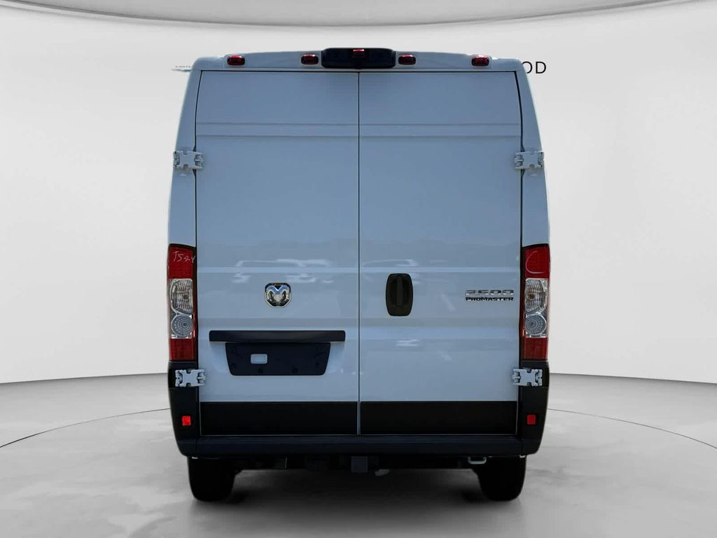 صورة 6 لـ 2026 RAM PROMASTER 2500 TRADESMAN