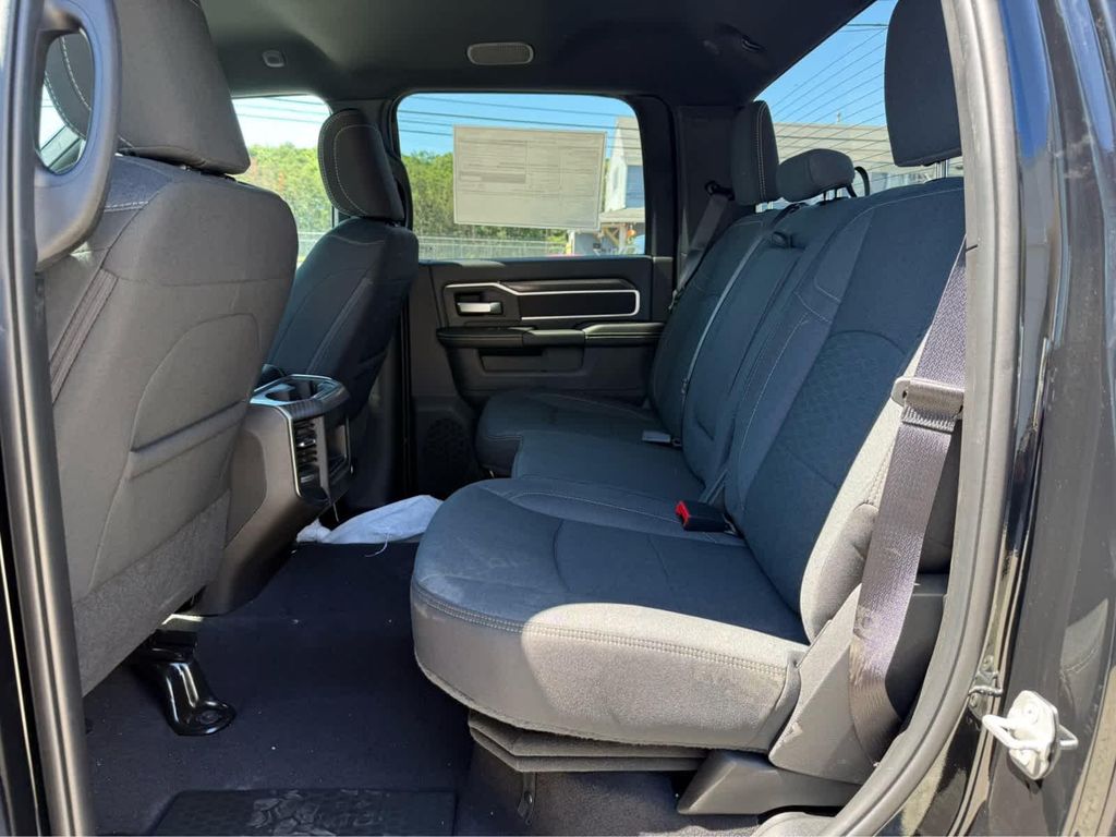 2026 RAM 2500 BIG HORN 4X4 CREW CAB 64 BOX 缩略图 23