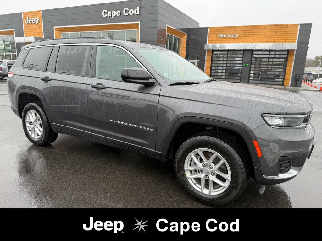 New 2026 Jeep Grand Cherokee L Laredo
