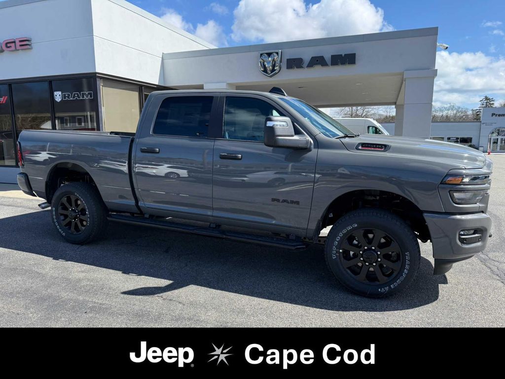 New 2026 RAM 2500 Big Horn 4x4 Crew Cab 64 Box