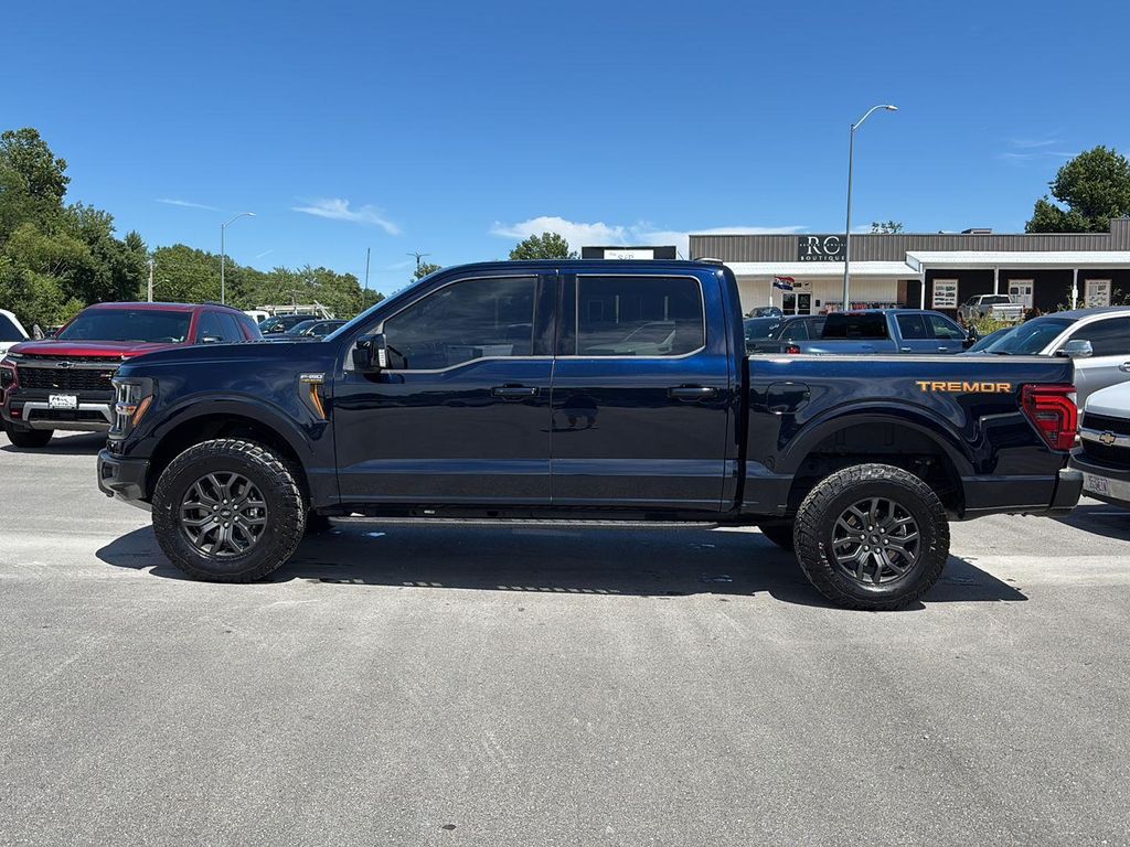 2025 FORD F-150 TREMOR photo 2