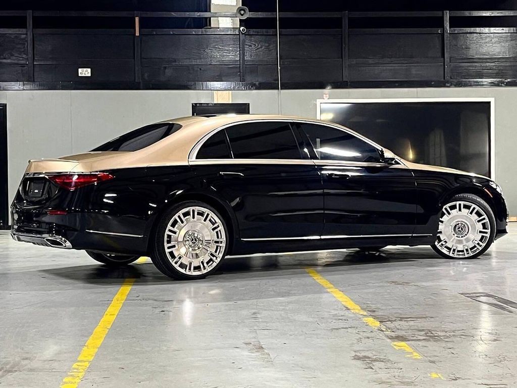 MERCEDES-BENZ S-CLASS - 8