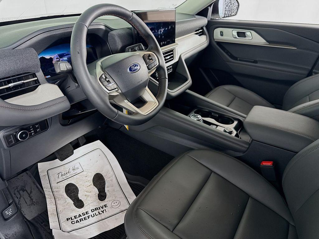 صورة 9 لـ 2026 FORD EXPLORER ACTIVE