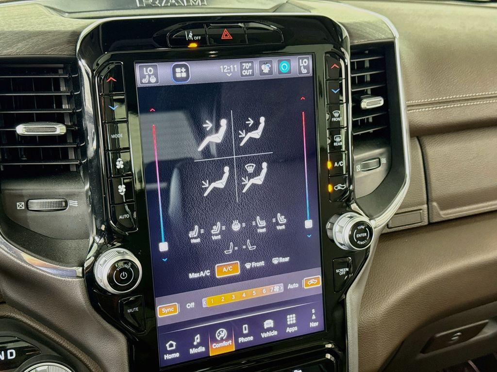 صورة مصغرة 19 لـ 2025 RAM 1500 LARAMIE