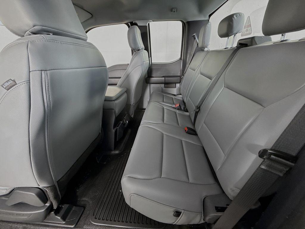 صورة مصغرة 22 لـ 2026 FORD F-250 XL