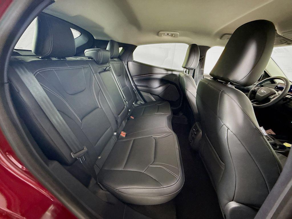 صورة مصغرة 28 لـ 2025 FORD MUSTANG MACH-E PREMIUM