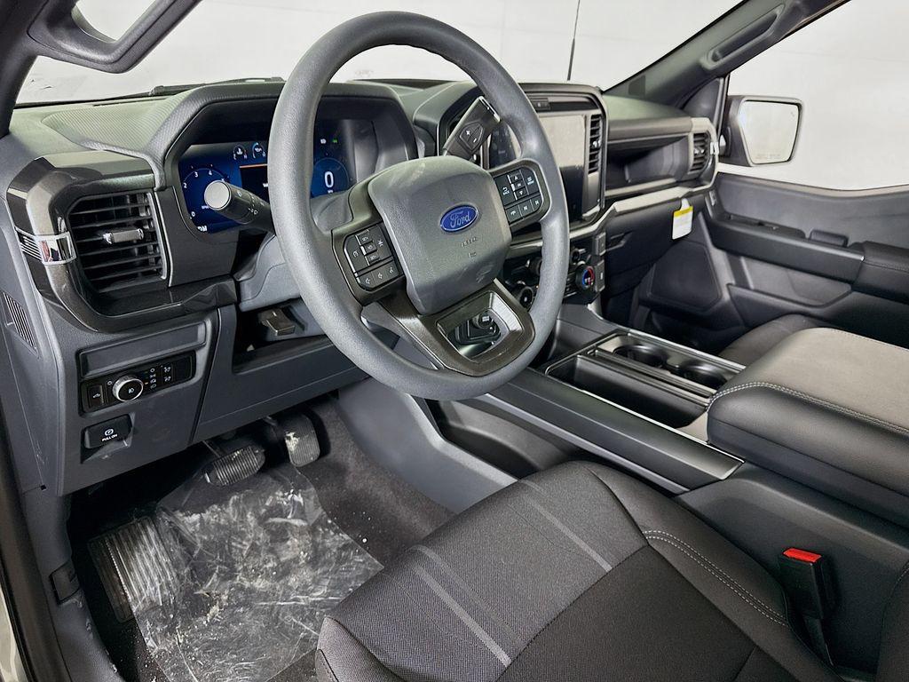 FORD F-150 STX - 9