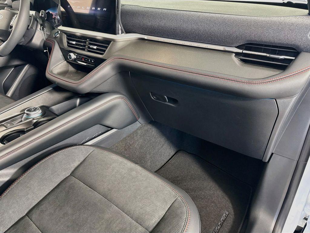 2026 FORD EXPLORER ST 缩略图 31