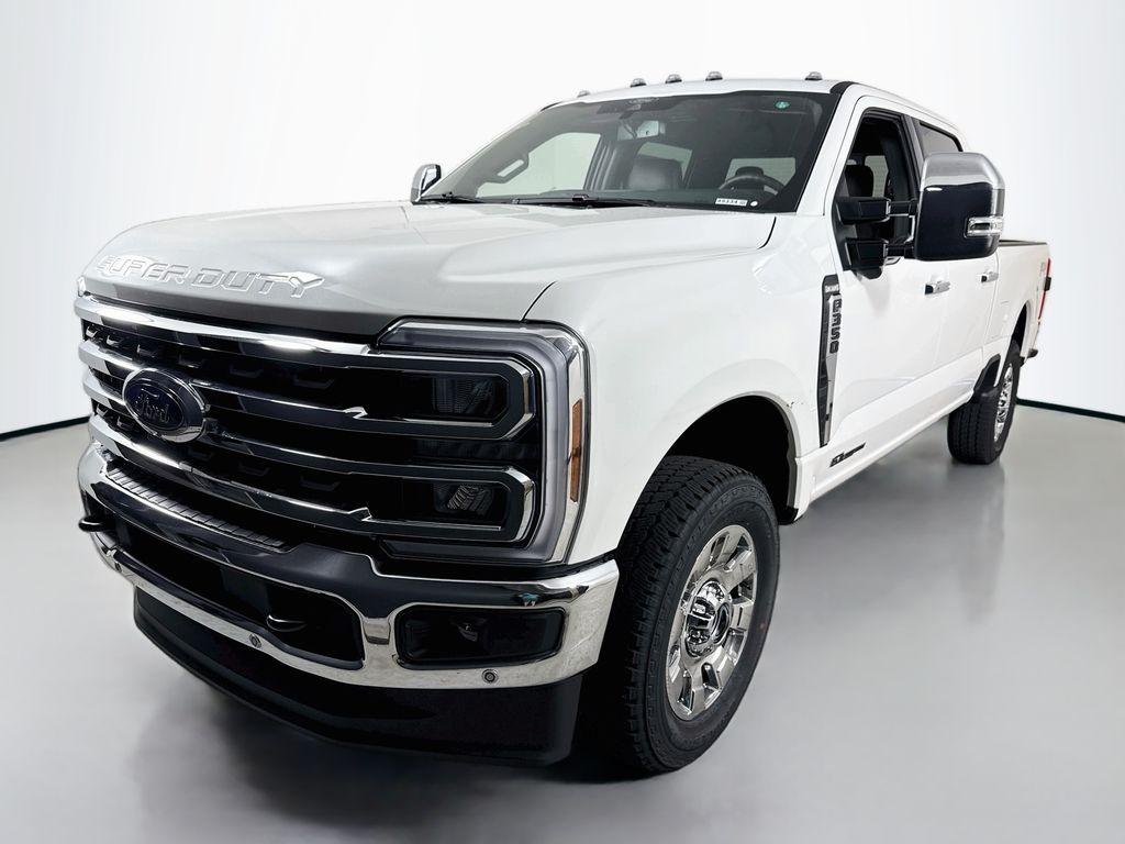 2026 FORD F-350 KING RANCH — фото 3